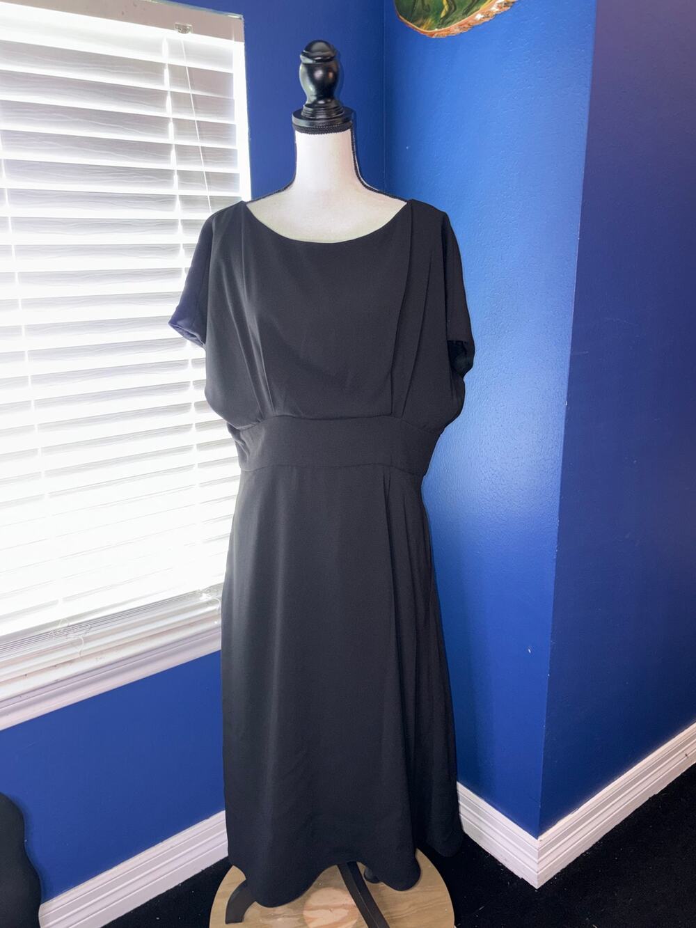 Alexia Admor Black Midi Dress — Size 14 — Elegant Fit & Flare — EUC